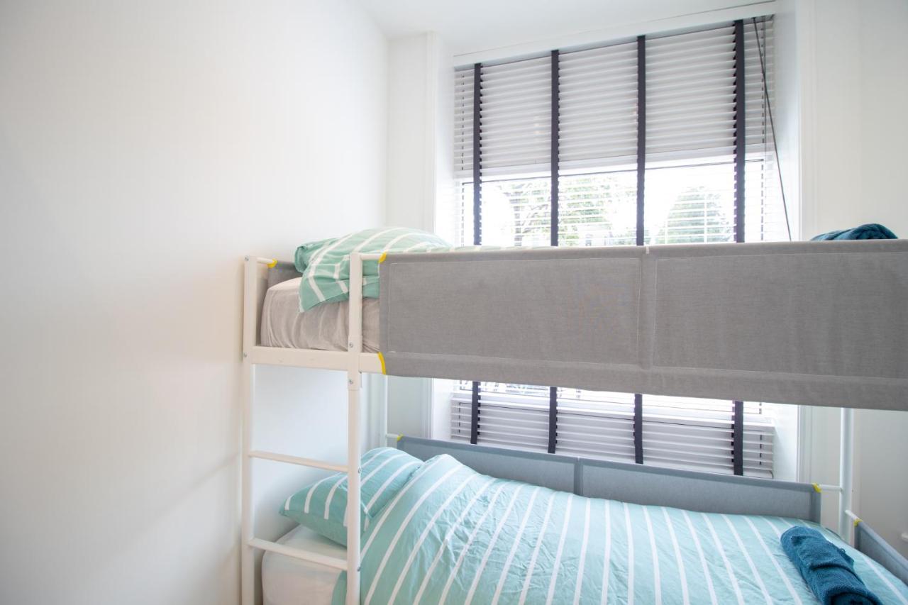 Escamp Apartments Гаага Екстер'єр фото